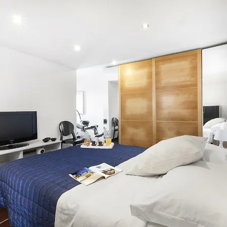 Hébergement de vacances - Casa Augusta A *