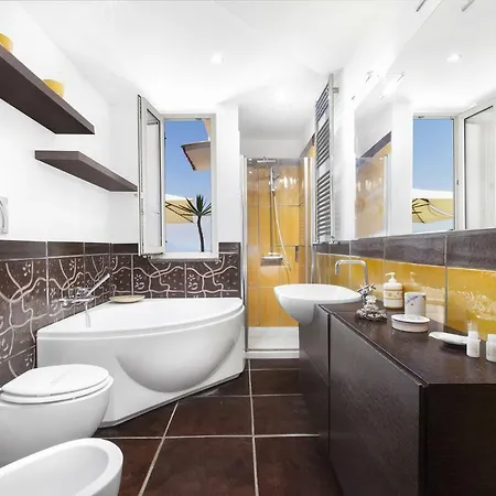 - Casa Augusta A * Sorrente