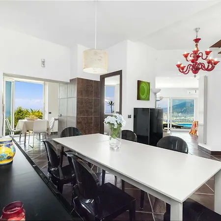 - Casa Augusta A Hébergement de vacances Sorrente