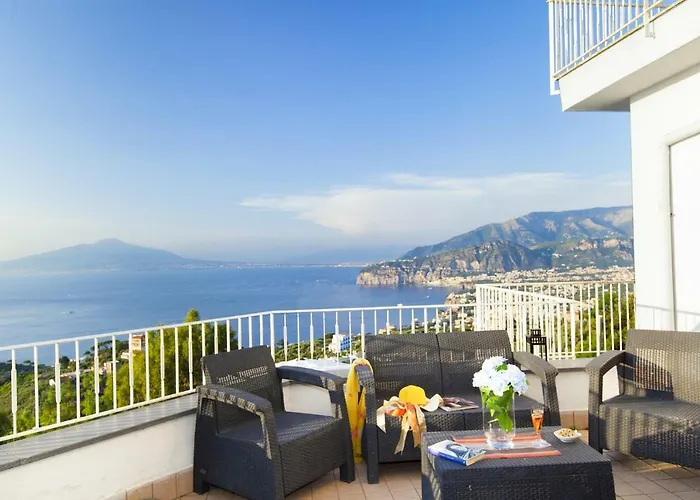 - Casa Augusta A * Сорренто